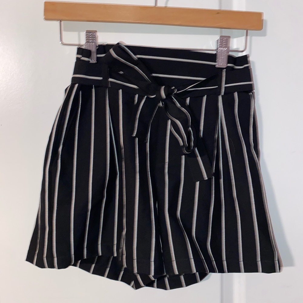 Paper bag forever 21 shorts